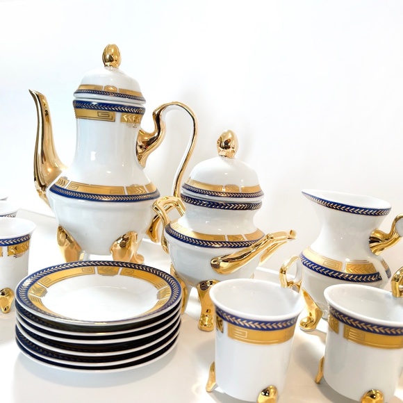 Yau Shing Laurel Shield Vintage Fine Porcelain Espresso/Demitasse Set 15 Piece - Picture 3 of 11